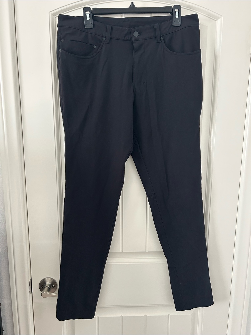Lululemon Men’s ABC Slim Fit Pant Size 33x31  Warpstreme Black